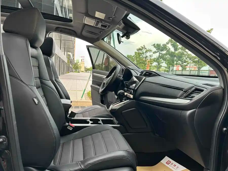 Honda CR-V - фото 15