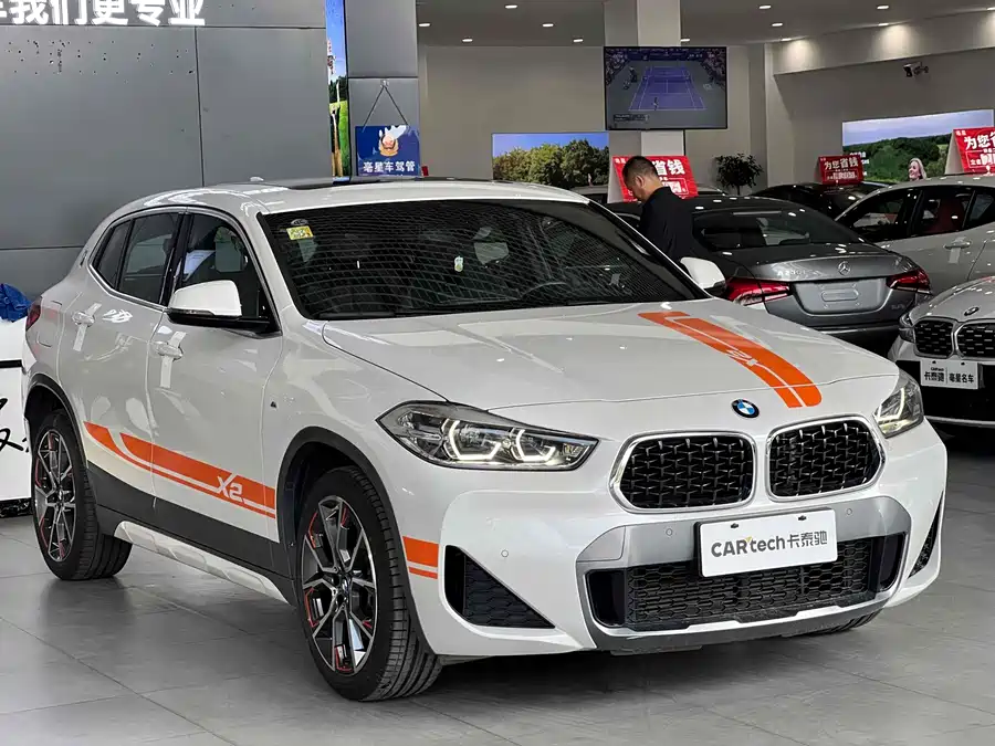 BMW X2 - фото 2